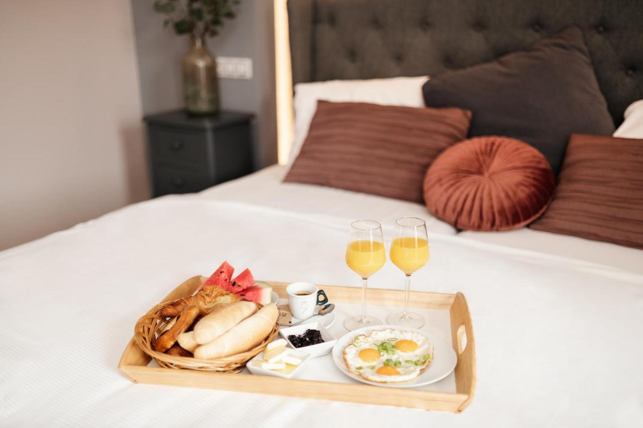 Wine & Wellness Hotel Besedni Dum فالتيس المظهر الخارجي الصورة